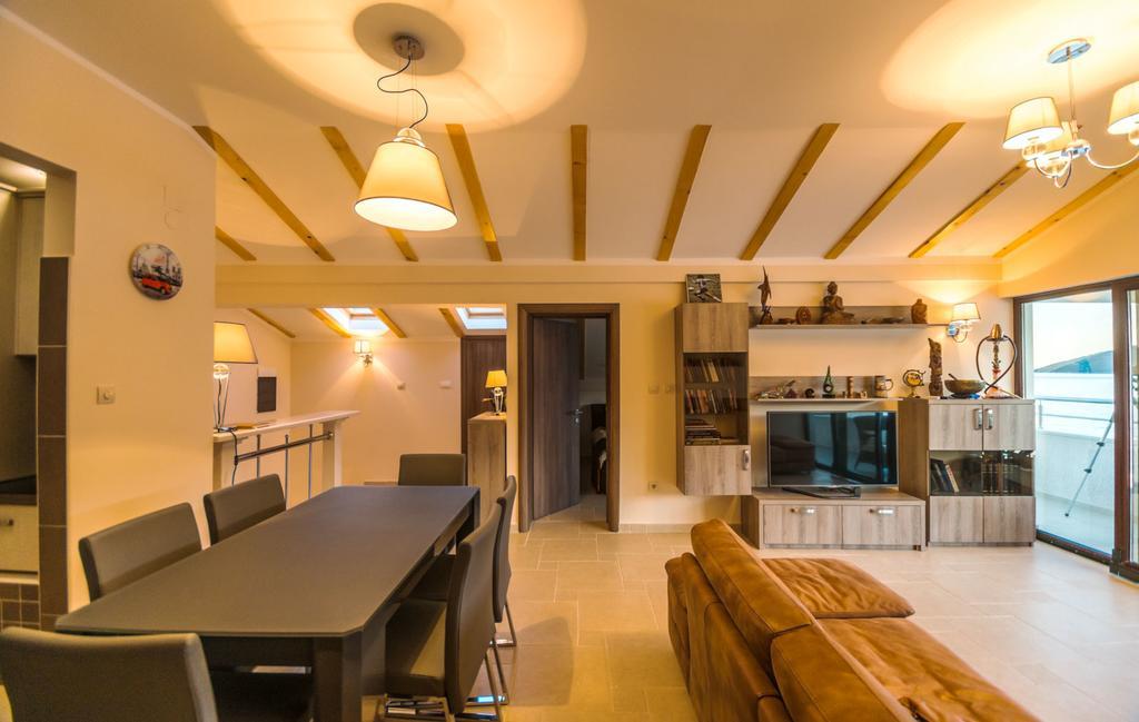 Apartments Twins تْشيرسيك نوفي الغرفة الصورة
