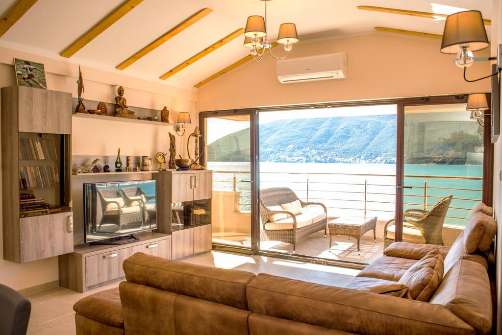 Apartments Twins تْشيرسيك نوفي الغرفة الصورة